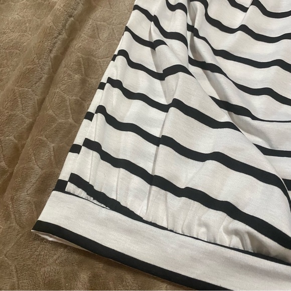 3 for 10$ 🎀 Shein Tube Top - Picture 3 of 4